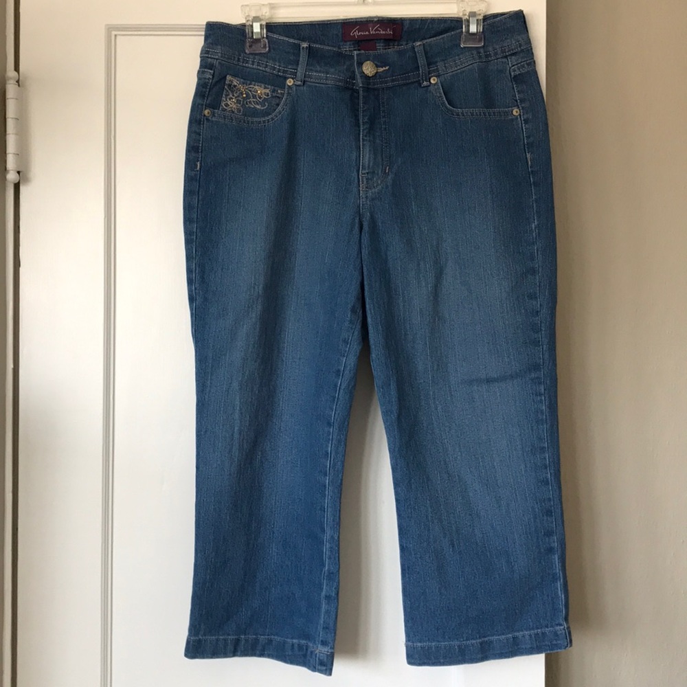 Capri Jeans